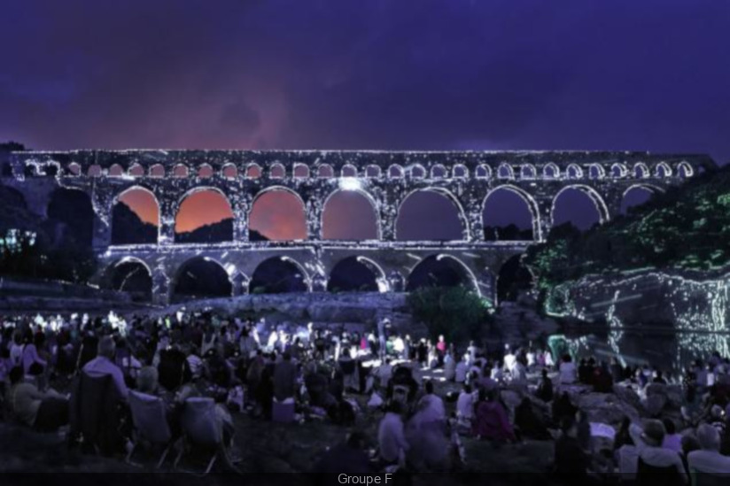 Le Pont du Gard à la Belle Etoile