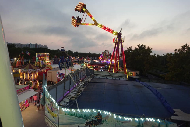 Luna Park - Fête foraine à Carnon Plage