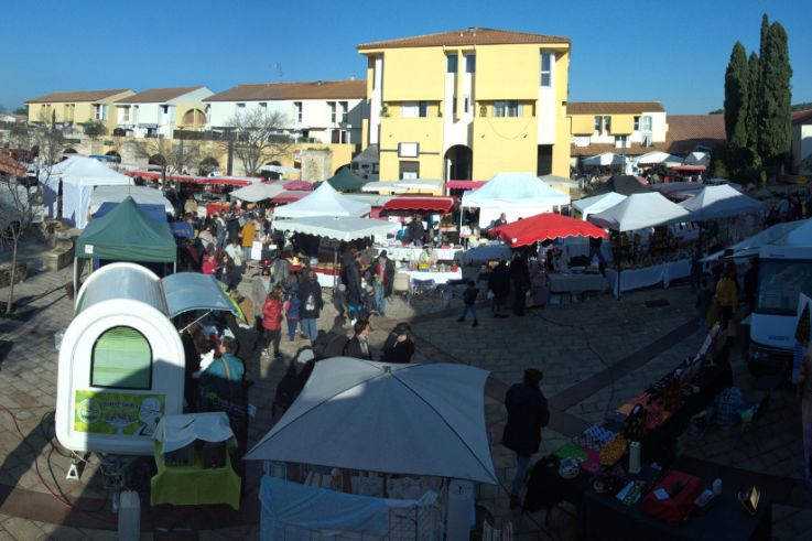Marché Autour du Monde à Prades-le-Lez