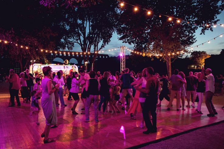 Le Pont au Crépuscule