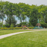 Aires de jeux extérieures gratuites pour les enfants sur Montpellier et en Métropole
