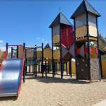 Aires de jeux extérieures gratuites pour les enfants sur Montpellier et en Métropole