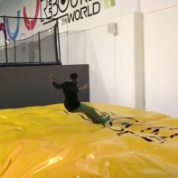 Rebound World - Trampoline Park