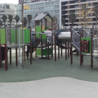 Aires de jeux extérieures gratuites pour les enfants sur Montpellier et en Métropole