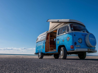 Le Coding Club est sur la route en combi Volkswagen
