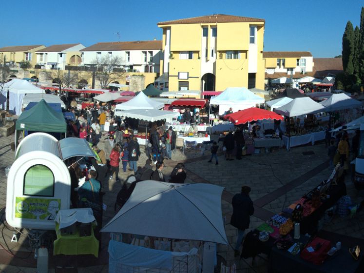 Marché Autour du Monde à Prades-le-Lez