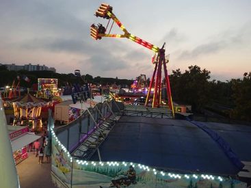 Luna Park - Fête foraine à Carnon Plage