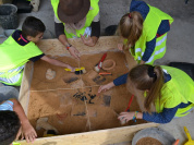 Le Petit Archéologue au Site Archéologique Lattara