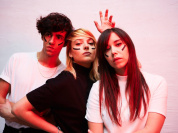 Hyphen Hyphen en concert au Rockstore