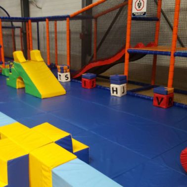 Badaboum Parc indoor pour enfants 